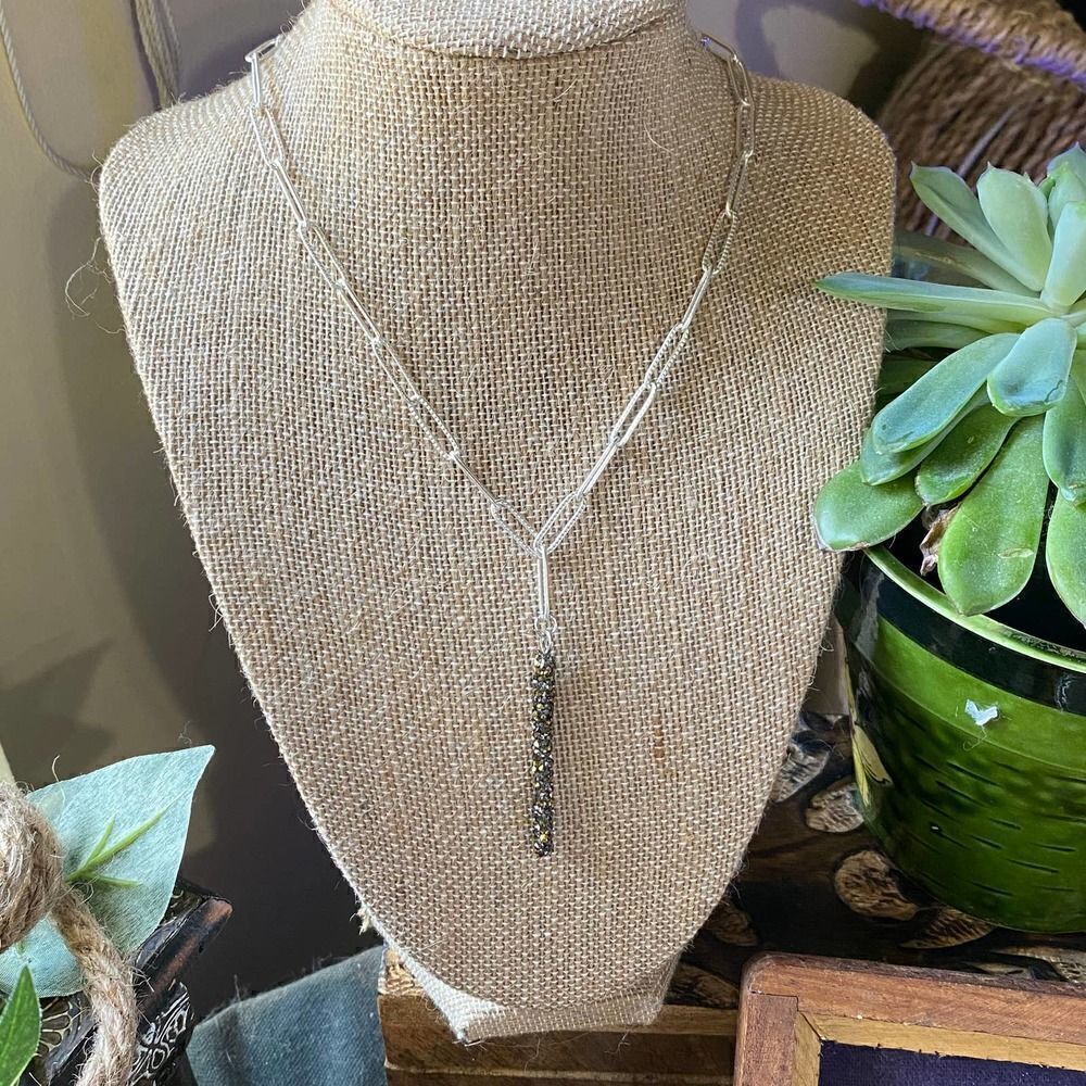 Paper Link Chain Toggle Crystal Necklace - Picture 3 of 4